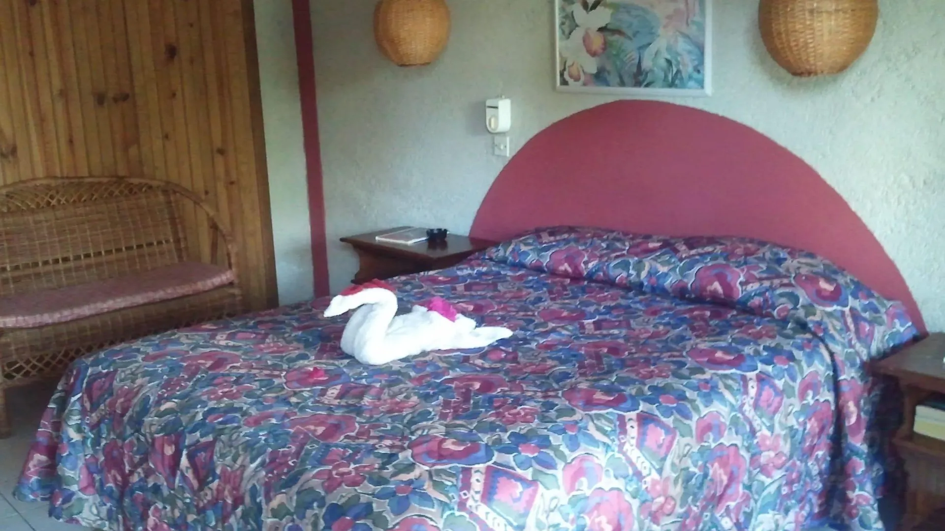 Xtabi Resort Negril Hotel
